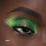 Multichrome eyeshadow trio