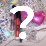 The It Girl Mystery Set - Queen cosmetics 
