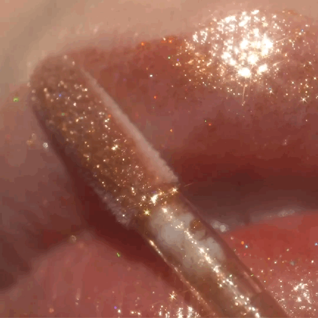 Golden Hour - Queen cosmetics 